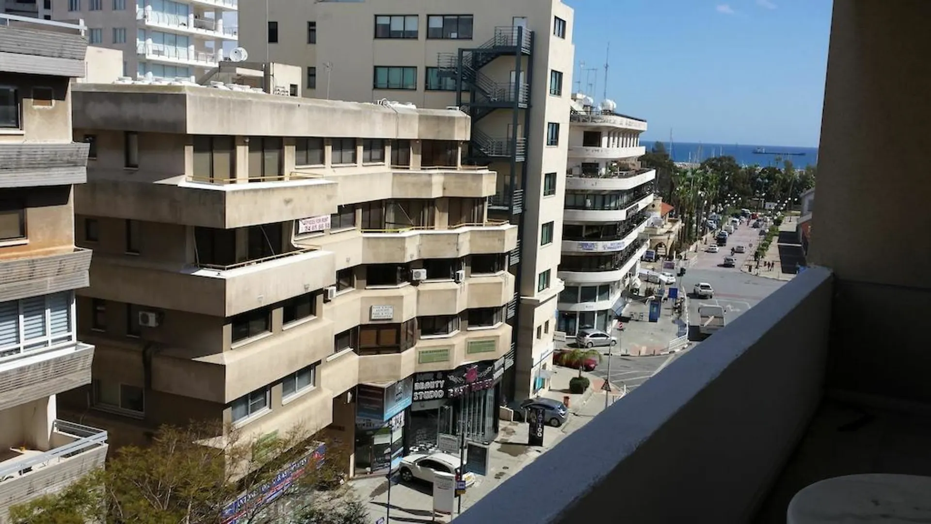 Francis Apartments Larnaca